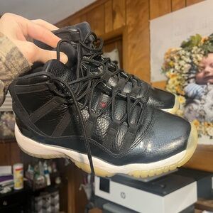 Black High-Top Sneakers Jordan